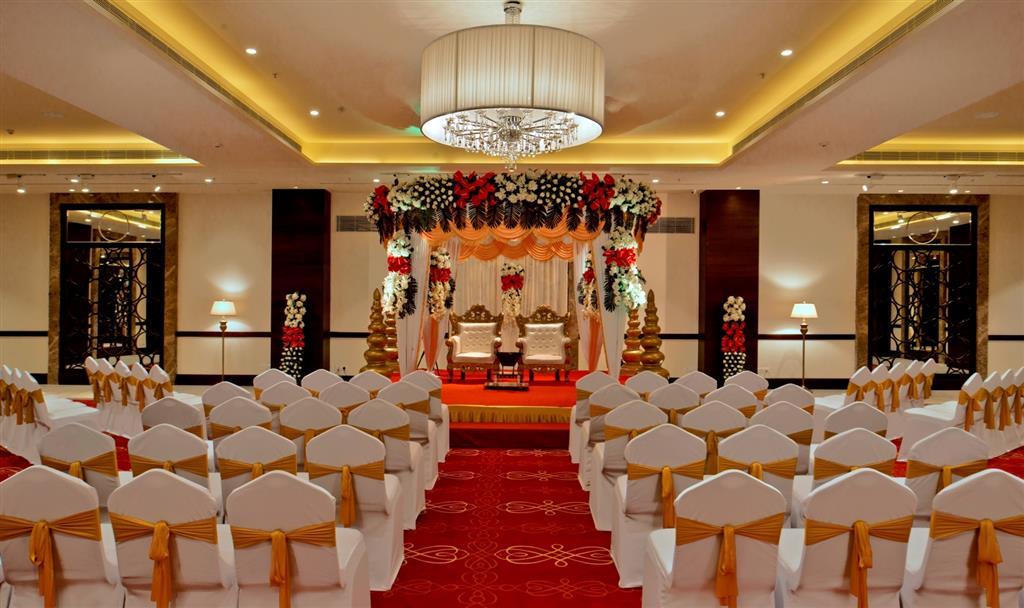 太平绅士财富宫酒店 迈索尔 设施 照片 A wedding in India