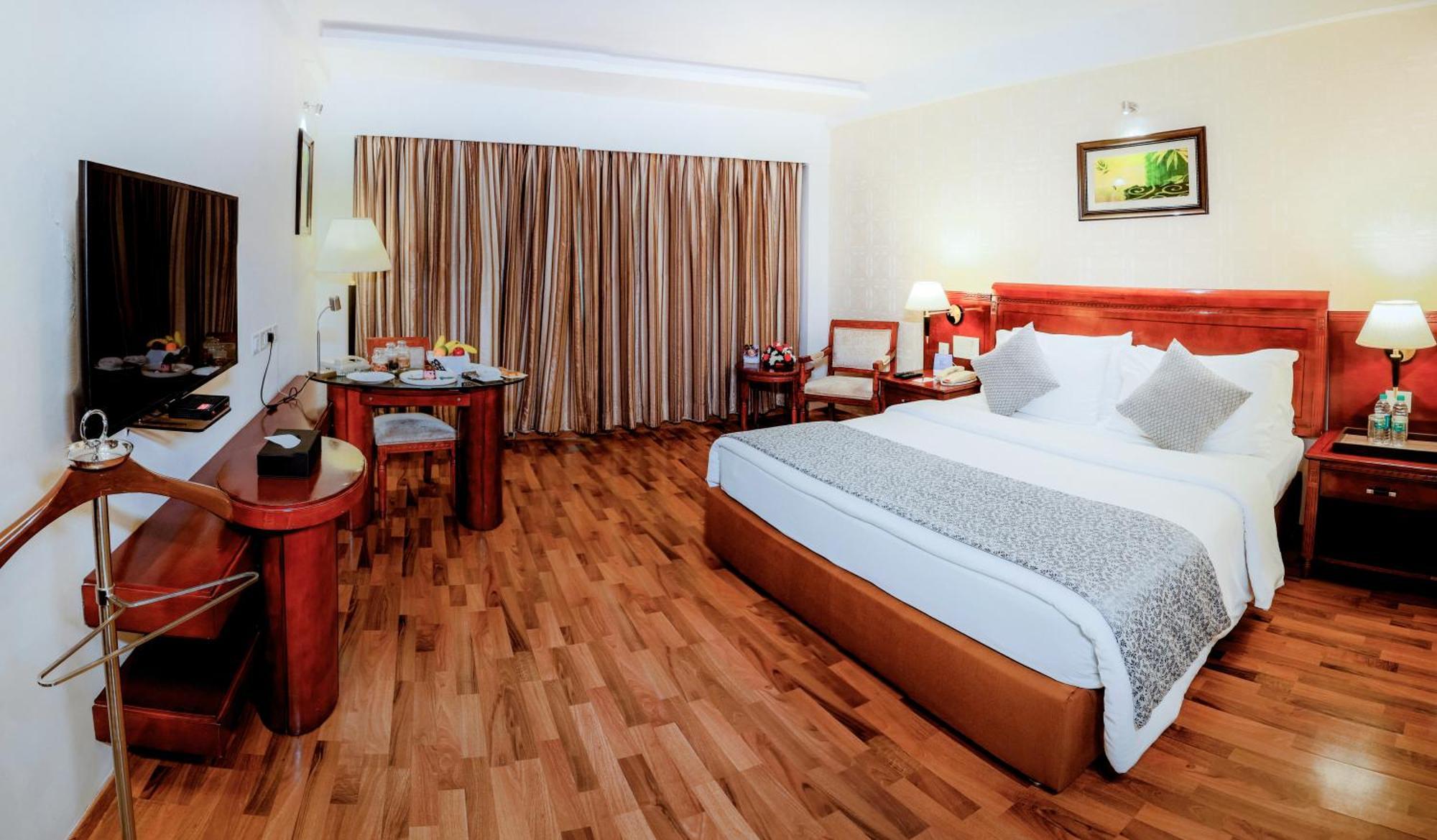 太平绅士财富宫酒店 迈索尔 外观 照片 Deluxe Room